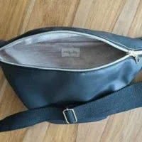 Simili cuir noir / velours doré