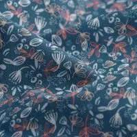 Petites fleurs bleues et oranges