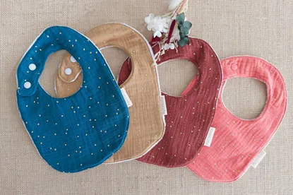 Image de Bavoir bébé petit modèle